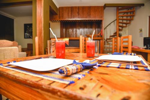 Lobby, Equatorial Divers Lodge in Addu Atoll Lobby, Equatorial Divers Lodge in Addu Atoll