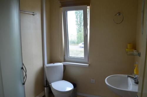 This photo about Rodeo Inn shared on HyHotel.com