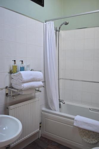 This photo about At the Farmhouse, Hunters Hall shared on HyHotel.com