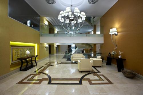 Banquet hall, Istanbul Gonen Hotel in Bahcelievler Banquet hall, Istanbul Gonen Hotel in Bahcelievler