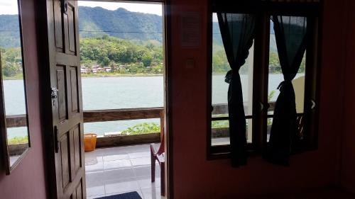 숙소 내부, Sibayak Guesthouse in 사모서 숙소 내부, Sibayak Guesthouse in 사모서