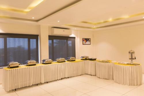 Nourriture et boissons, Grand Plaza Suites @ Calicut Beach in Kozhikode Nourriture et boissons, Grand Plaza Suites @ Calicut Beach in Kozhikode