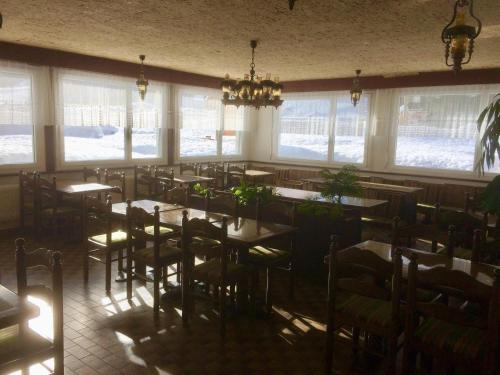 Restaurant, B&B Haus Granit Saas Grund in Saas-Fee Restaurant, B&B Haus Granit Saas Grund in Saas-Fee