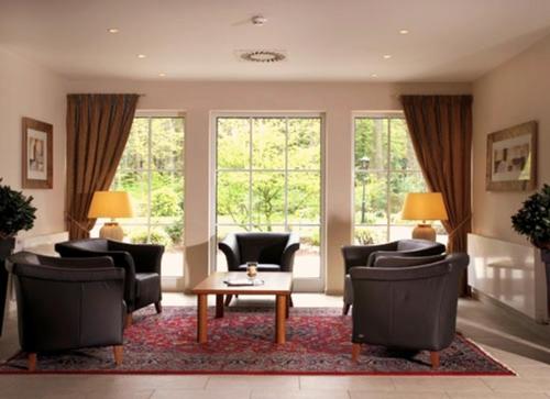 Előcsarnok, Waldhotel Nachtigall in Paderborn Előcsarnok, Waldhotel Nachtigall in Paderborn