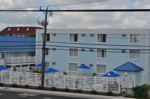 Exterior view, Coastal Inn - Ocean City in Ocean City (MD) Exterior view, Coastal Inn - Ocean City in Ocean City (MD)