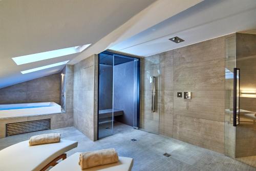 Spa, Hotel Sole Relax & Panorama in Riva Del Garda City Center Spa, Hotel Sole Relax & Panorama in Riva Del Garda City Center