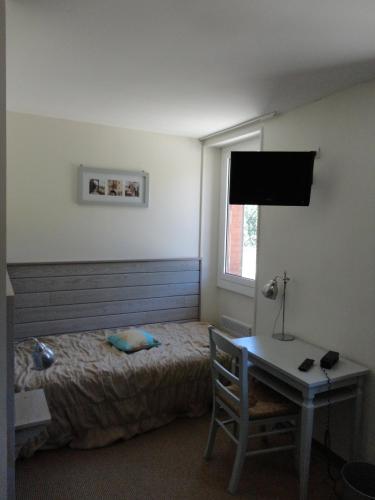 This photo about Hotel Restaurant Les Falaises shared on HyHotel.com