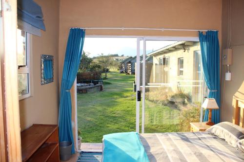 The Wild Farm Backpackers in Vaildernesas The Wild Farm Backpackers in Vaildernesas