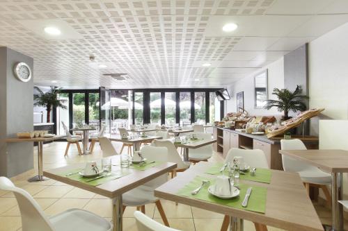 Comida y bebida, Appart'hôtel Odalys City - Monaco Les Hauts de la Principauté in Beausoleil Comida y bebida, Appart'hôtel Odalys City - Monaco Les Hauts de la Principauté in Beausoleil