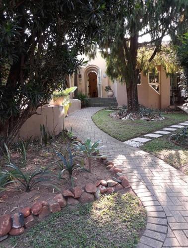 The Arches Guest House Hotel