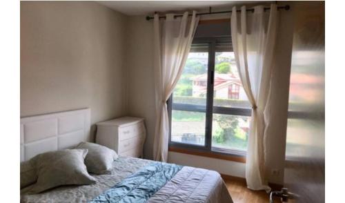 Petit con piscina in Poio Petit con piscina in Poio