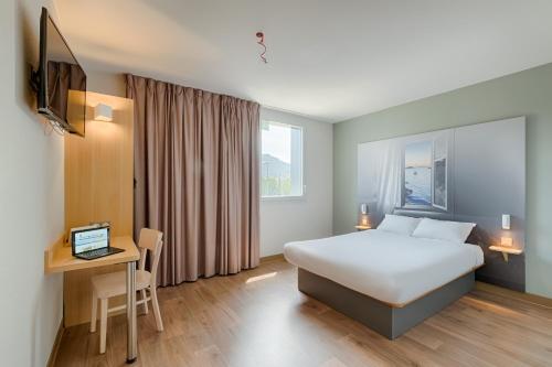 This photo about B&B Hotel MARSEILLE La Valentine St Menet shared on HyHotel.com