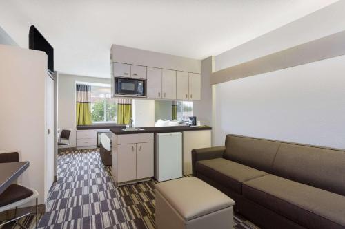 Létesítmények, Microtel Inn & Suites by Wyndham Richmond Airport in Richmond (Virginia) Létesítmények, Microtel Inn & Suites by Wyndham Richmond Airport in Richmond (Virginia)