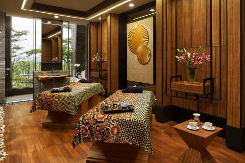 massage, Aston Sentul Lake Resort & Conference Center in Sukaraja massage, Aston Sentul Lake Resort & Conference Center in Sukaraja