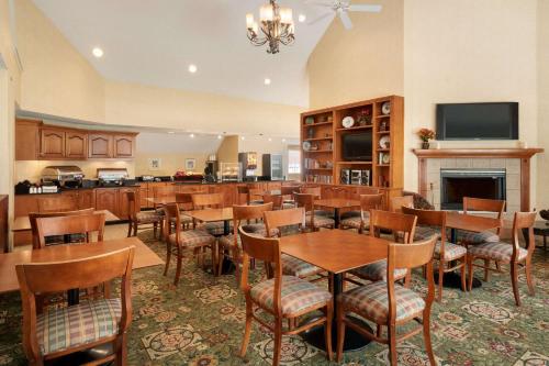 طعام و مشروبات, Hawthorn Suites by Wyndham Tinton Falls in Tinton Falls طعام و مشروبات, Hawthorn Suites by Wyndham Tinton Falls in Tinton Falls