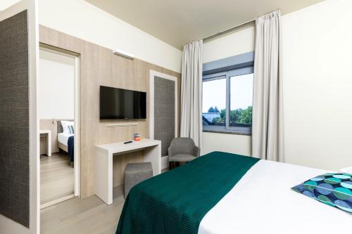 Guestroom, Peralba Autohotel in Cornaredo Guestroom, Peralba Autohotel in Cornaredo