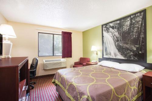 Super 8 By Wyndham Harrisonburg in South Harrisonburg Super 8 By Wyndham Harrisonburg in South Harrisonburg