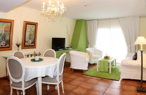 Létesítmények, Aparthotel La Pergola in Andratx / Camp de Mar Létesítmények, Aparthotel La Pergola in Andratx / Camp de Mar