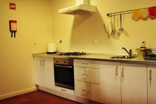 ห้องครัว, Casa do Notário (Casa do Notario) in ซานตามาร์ตา โด โบว์โร ห้องครัว, Casa do Notário (Casa do Notario) in ซานตามาร์ตา โด โบว์โร