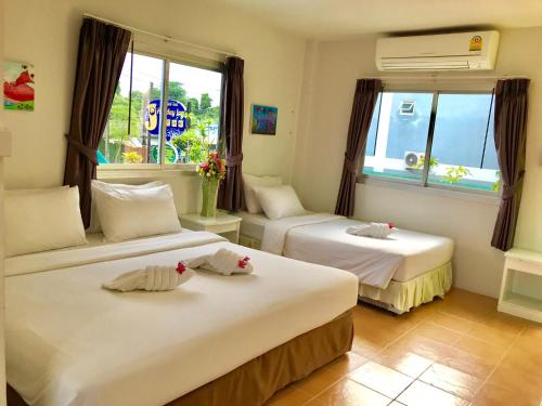 J Holiday Inn near Krabi Technical College J Holiday Inn near Krabi Technical College