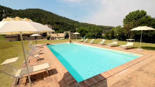 สระว่ายน้ำ, Agriturismo Il Casalino in บาซซาโน สระว่ายน้ำ, Agriturismo Il Casalino in บาซซาโน