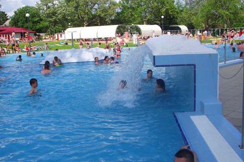 Berettyo Central Apartment in บารันด์ Berettyo Central Apartment in บารันด์