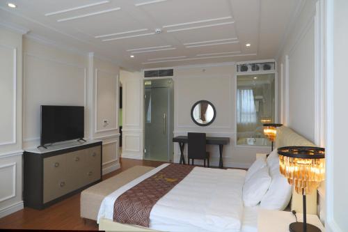 Dai Viet Hotel in Thanh Hoá / Sầm Sơn Beach Dai Viet Hotel in Thanh Hoá / Sầm Sơn Beach