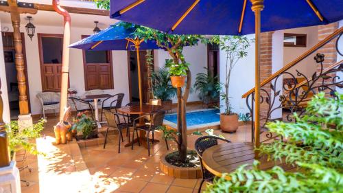 This photo about Hotel Boutique Casa Alegre Art Gallery shared on HyHotel.com