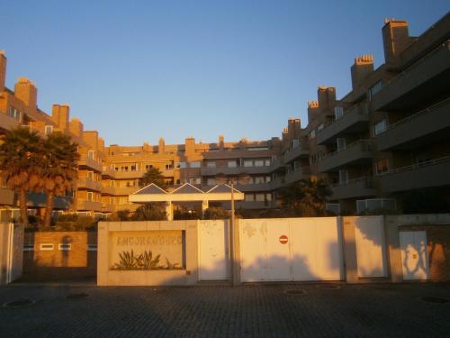 Instalaciones, Sun, Sky and Sea in Ovar Instalaciones, Sun, Sky and Sea in Ovar