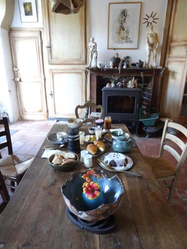 Eten en drinken, L'escalier des rêves (L'escalier des reves) in Saint-Sauveur-en-Puisaye Eten en drinken, L'escalier des rêves (L'escalier des reves) in Saint-Sauveur-en-Puisaye
