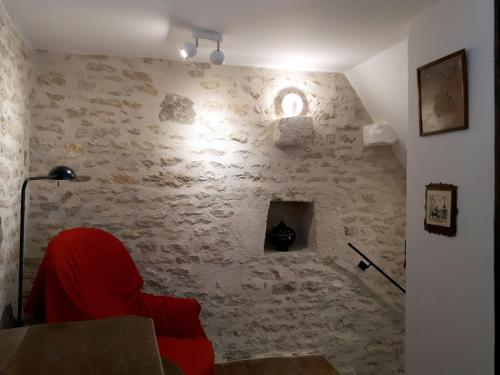 La Maison de Pierre in Flavigny-sur-Ozerain La Maison de Pierre in Flavigny-sur-Ozerain