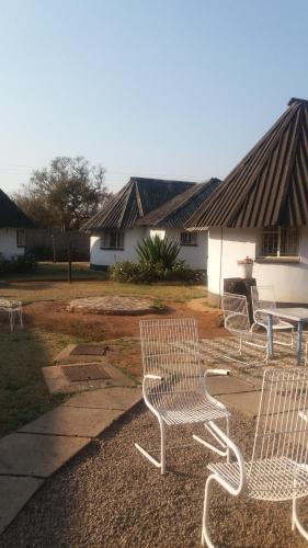 Tshulu Tsha Nabe B&B in Bulawayo Tshulu Tsha Nabe B&B in Bulawayo
