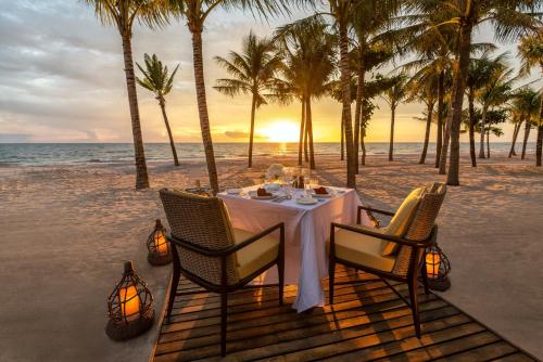 playa, InterContinental Phu Quoc Long Beach Resort By IHG in Duong To playa, InterContinental Phu Quoc Long Beach Resort By IHG in Duong To
