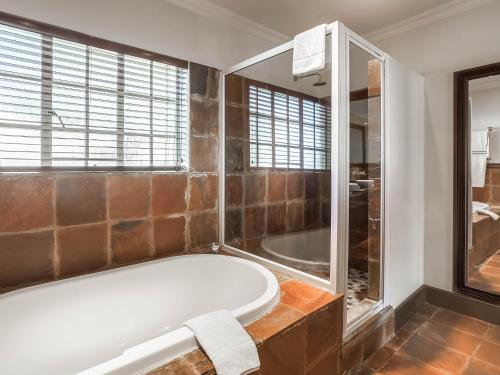 Comoditats, Glenburn Lodge & Spa in Krugersdorp Comoditats, Glenburn Lodge & Spa in Krugersdorp