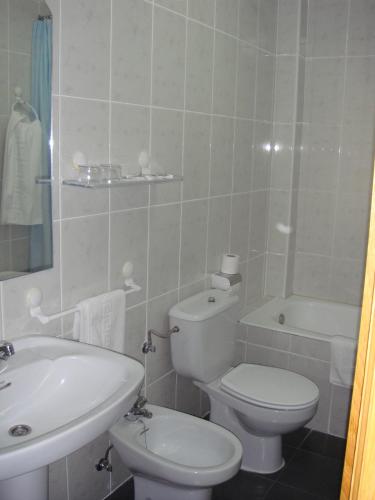 Fürdőszoba, Hostal Serpol in Palencia Fürdőszoba, Hostal Serpol in Palencia