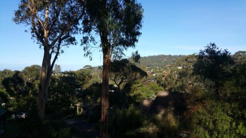 This photo about Great Ocean Road Cottages shared on HyHotel.com