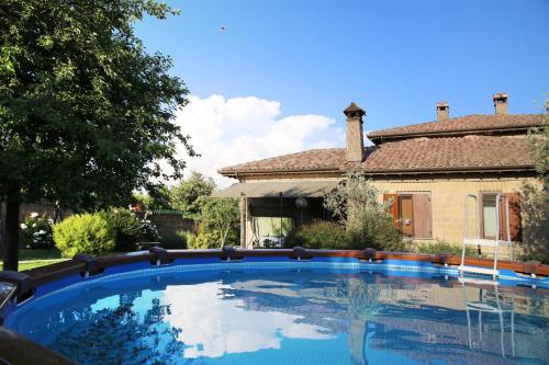 Swimming pool, B&B LE BACETTE in Caprarola Swimming pool, B&B LE BACETTE in Caprarola