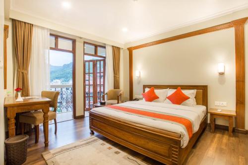Badrum, Hotel Portland in Pokhara Badrum, Hotel Portland in Pokhara