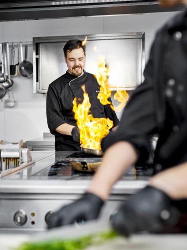 طعام و مشروبات, فندق هيرش جهرونج (Hirsch Hotel Gehrung) in Ostfildern طعام و مشروبات, فندق هيرش جهرونج (Hirsch Hotel Gehrung) in Ostfildern