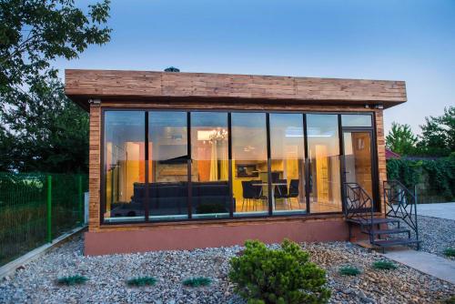 Entrada, Kopel Haus - Studio - Self acces cod location in Cartierul Obor Entrada, Kopel Haus - Studio - Self acces cod location in Cartierul Obor