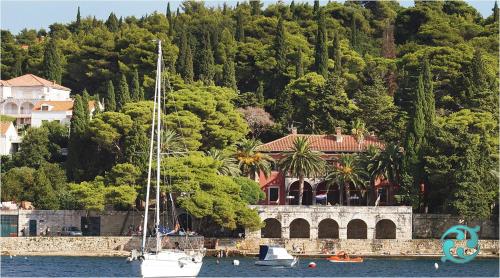 Beach, Luxury apartment Antonija-old town in Cavtat Beach, Luxury apartment Antonija-old town in Cavtat