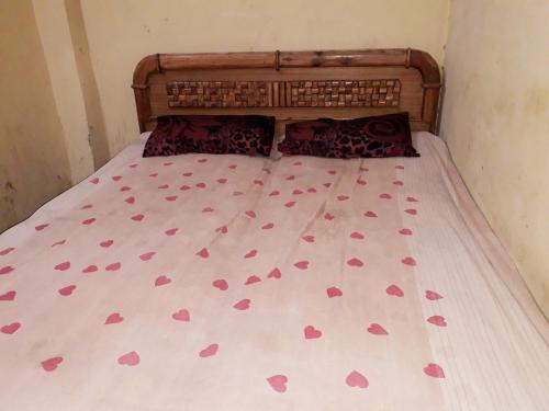 This photo about Royal Lodge shared on HyHotel.com