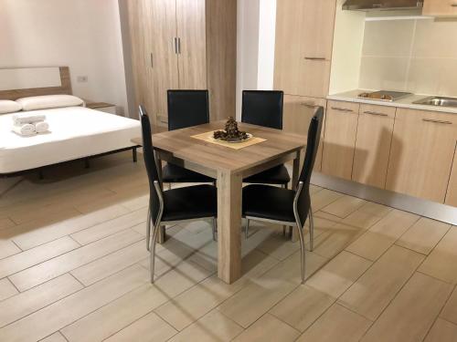 Cơ sở vật chất, Aparthotel Giuliano in Empuriabrava Cơ sở vật chất, Aparthotel Giuliano in Empuriabrava
