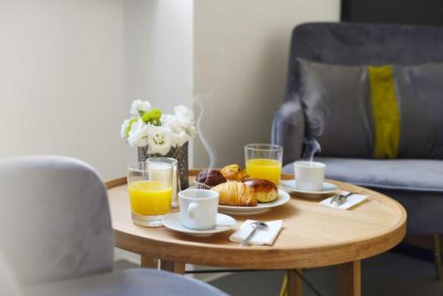 gedeelde lounge/tv-ruimte, Le Mummarelle Napoli in Naples gedeelde lounge/tv-ruimte, Le Mummarelle Napoli in Naples