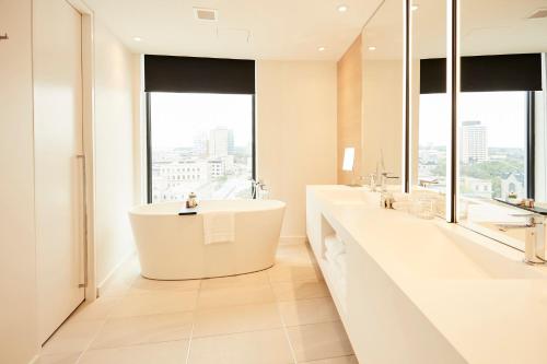 This photo about Le Germain Hotel Ottawa shared on HyHotel.com