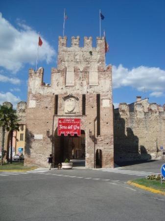 This photo about B&B Il Grappolo D'Oro shared on HyHotel.com