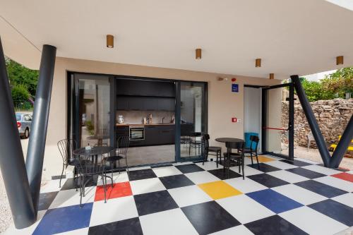 keuken, SUBTUB Hostel Makarska in Makarska keuken, SUBTUB Hostel Makarska in Makarska