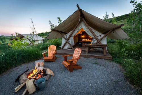 Conestoga Ranch Glamping Resort in Garden City (UT) Conestoga Ranch Glamping Resort in Garden City (UT)