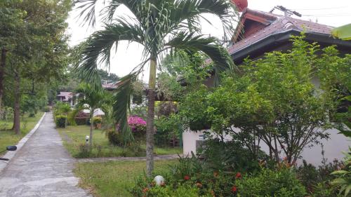 This photo about Ko Phangan indipendent house shared on HyHotel.com