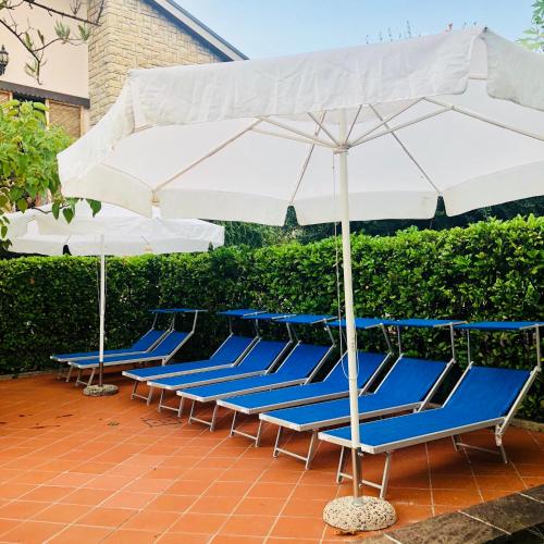 Piscina, B&B Family First in Capriate San Gervasio Piscina, B&B Family First in Capriate San Gervasio
